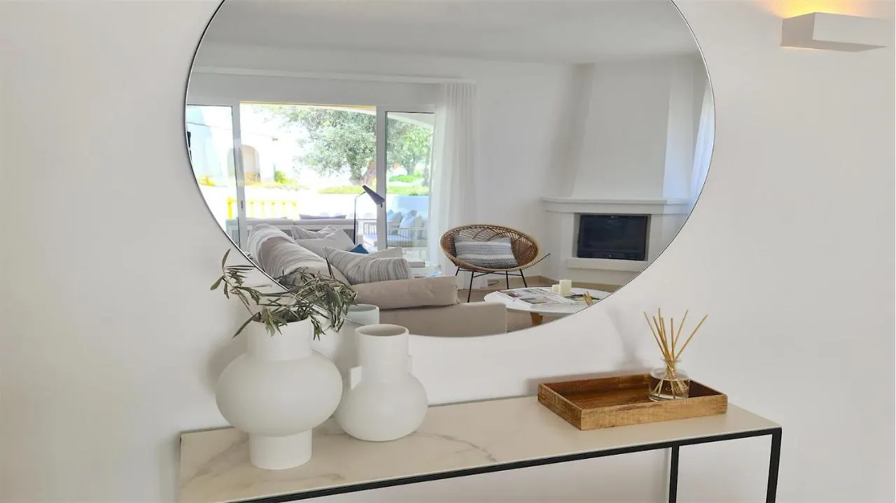 Villa Vila Chez Lee, 219 Aldeia Do Golf-Cleverdetails - Sleeps 6, Quiet Area Vilamoura