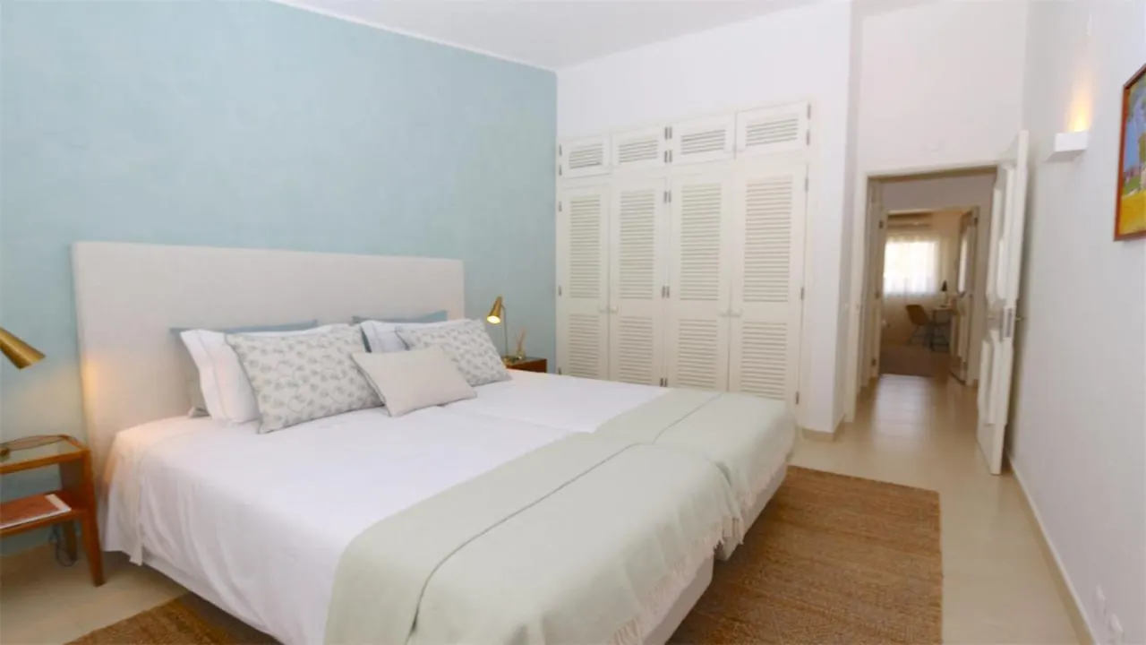 Vila Chez Lee, 219 Aldeia Do Golf-Cleverdetails - Sleeps 6, Quiet Area Vilamoura Villa