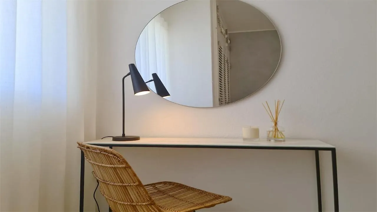 Vila Chez Lee, 219 Aldeia Do Golf-Cleverdetails - Sleeps 6, Quiet Area Vilamoura Villa
